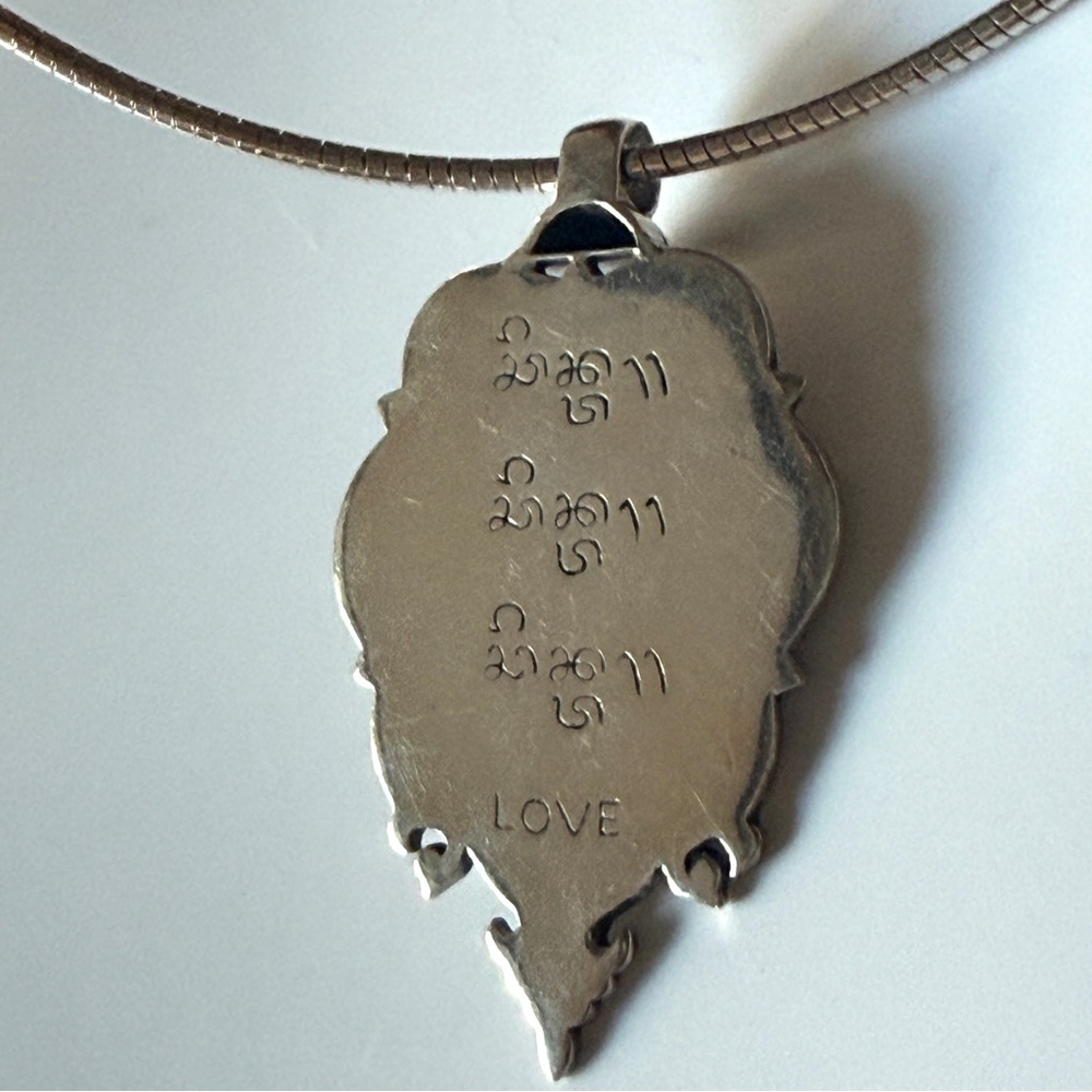 Vintage Tibetan Artisan Silver Amulet of Love on 16" 925 Snake Chain. - Picture 2 of 11